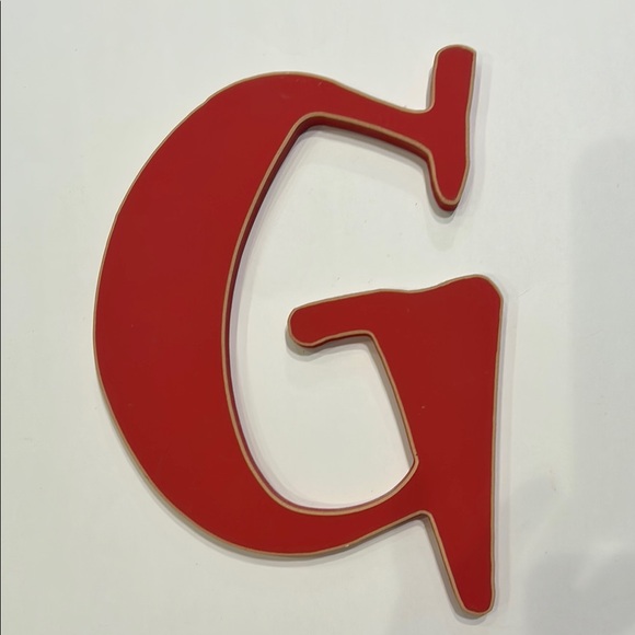 Red Decorative Letter G With Tan Outline - Picture 1 of 2